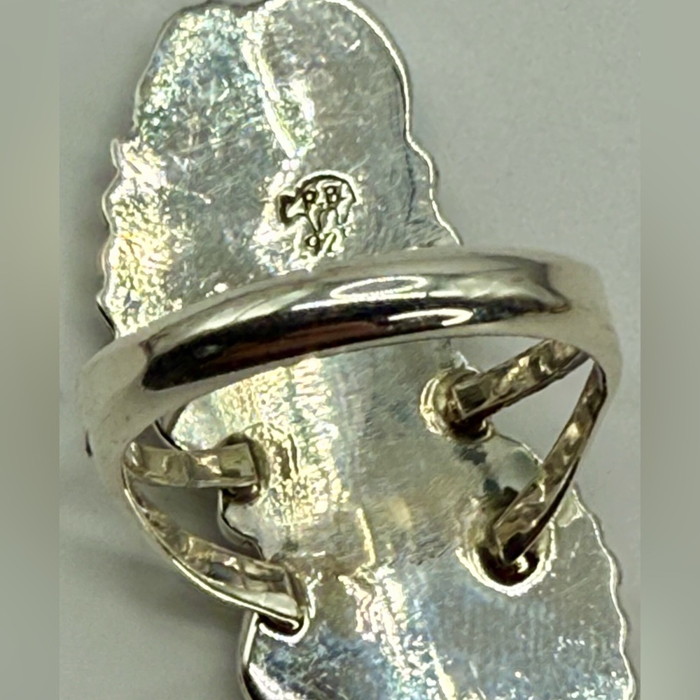 Vintage Native American Navajo Harris Largo Sterling Silver Ring with Turquoise - Picture 14 of 16
